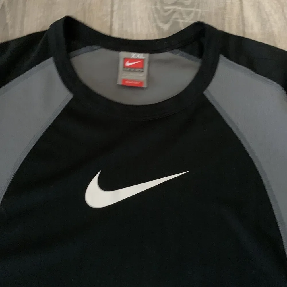 NEW Nike Athletic Top Mens‎ 2XL Black Gray Team FIT DRY Center Swoosh Stretch